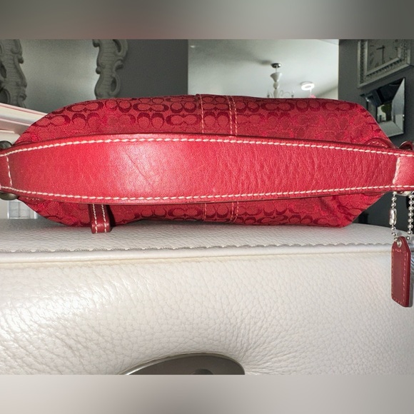 Rare Y2K COACH ♥️ bag! Beautiful! Excellent condition! ♥️ small - Picture 2 of 5